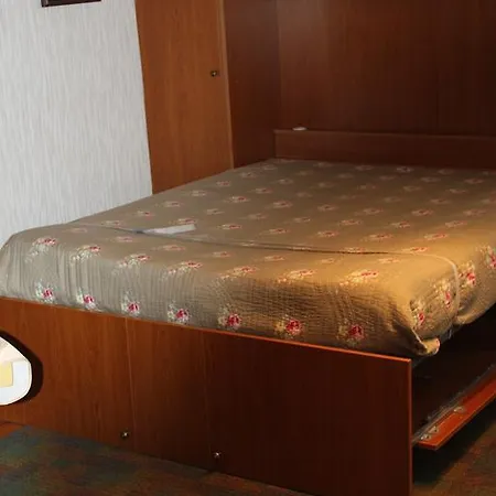 Apartament Au Bon Accueil La Rose *